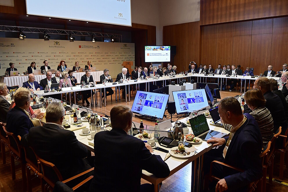 Blick auf das gesamte Plenum beim siebten Jahrestreffen des SDA BW.