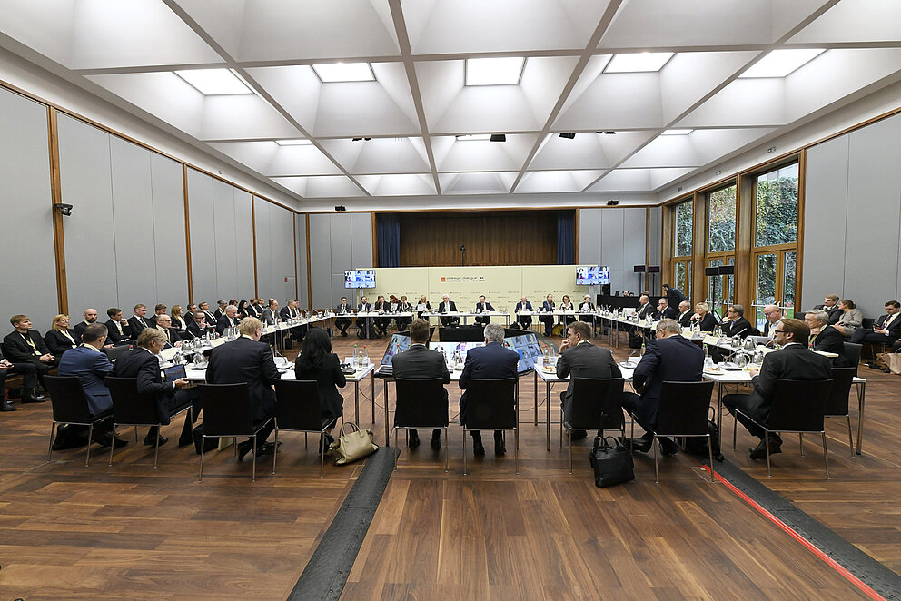 6. Jahresveranstaltung des Strategiedialogs Automobilwirtschaft Baden-Württemberg (SDA BW). 